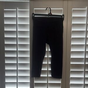 Savvi, Medium, Capri Dark Plum Leggings